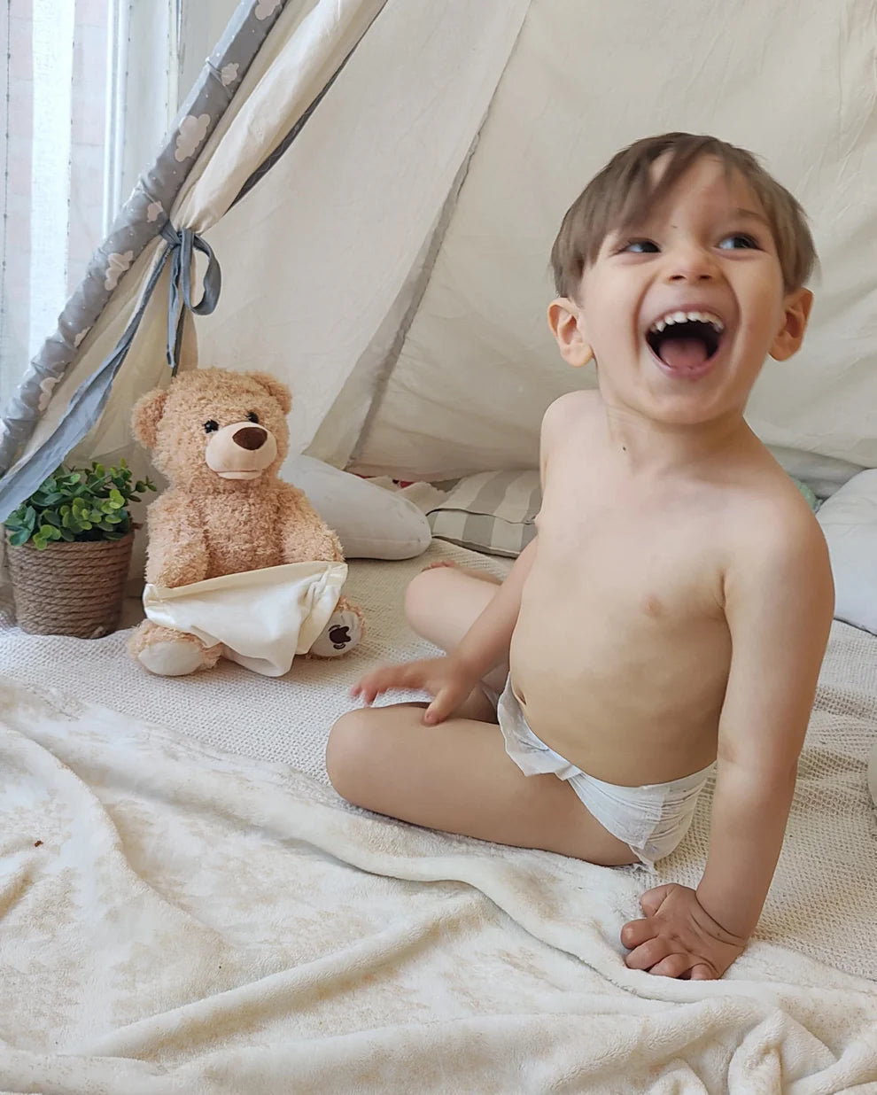 Doudou Cache-Cache Animé – L’ourson qui amuse et rassure votre enfant